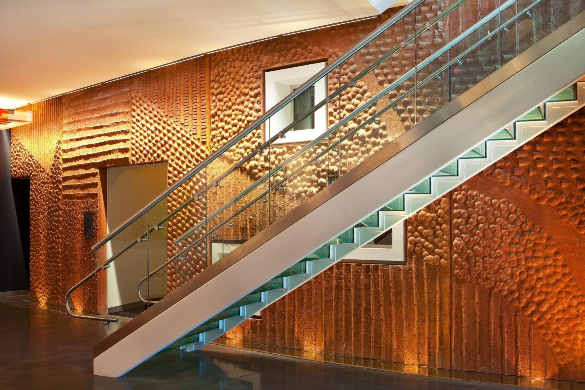 Отель Aloft Роли Экстерьер фото